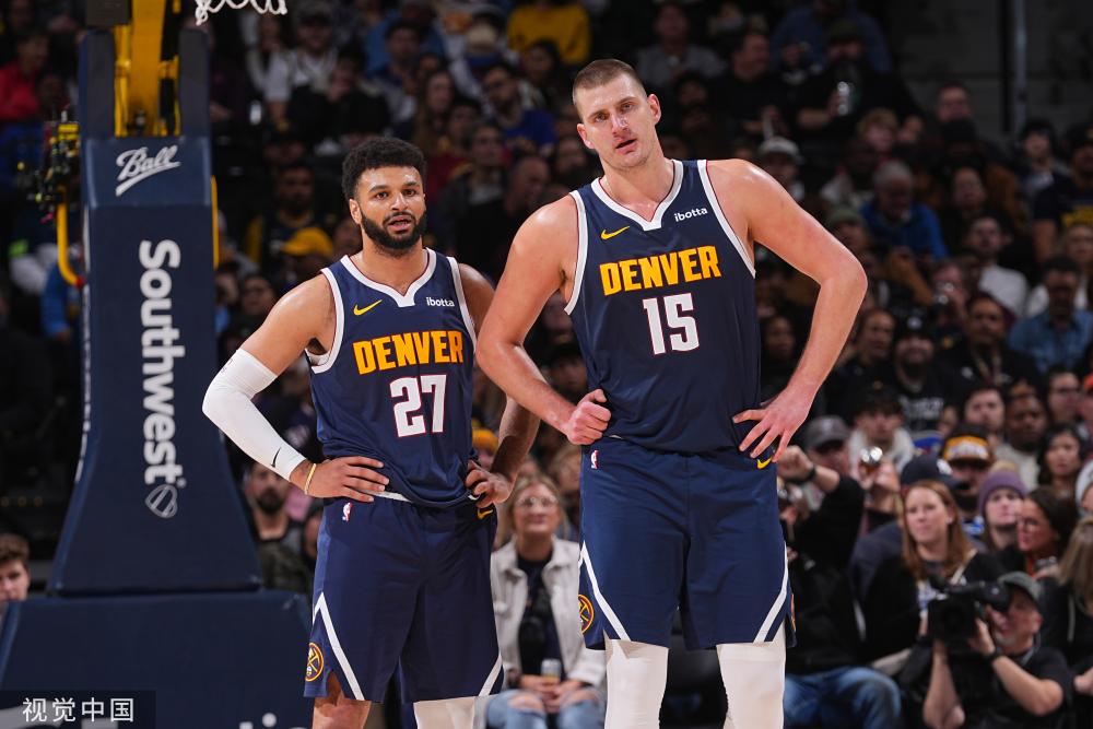 何戛然而止 何戛然而止