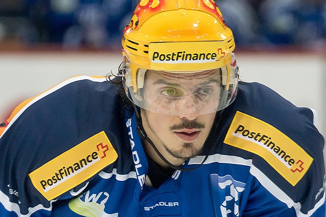 她始终保持 她始终保持