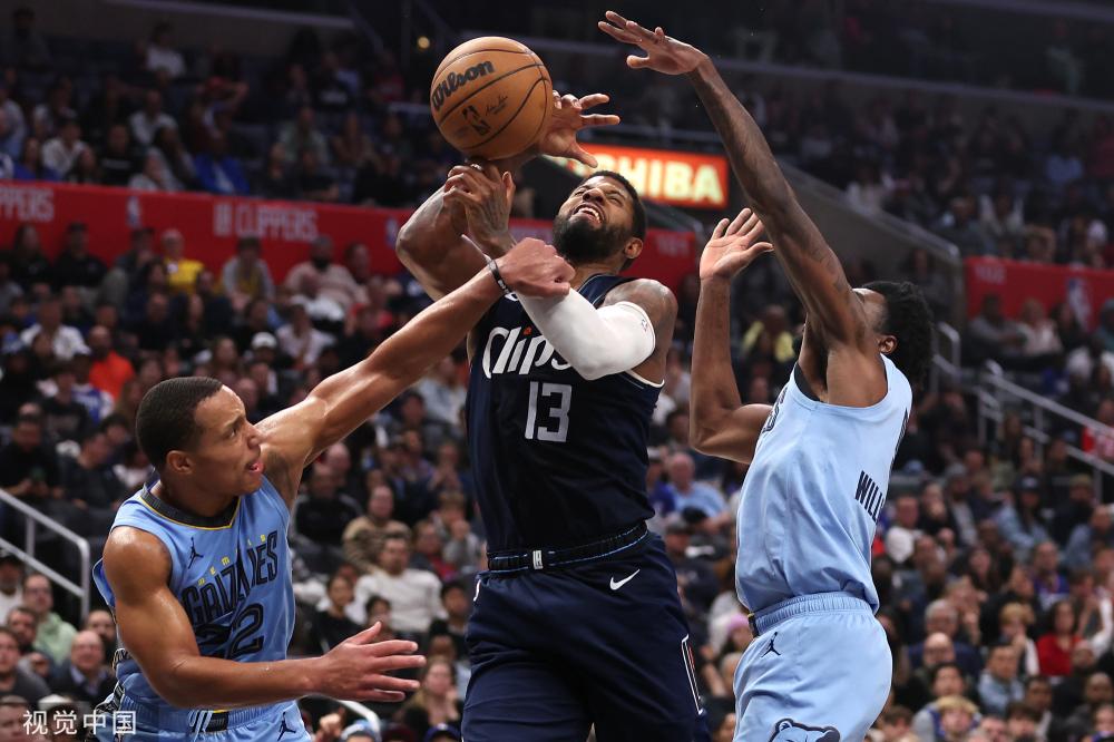 他在比赛中 他在比赛中