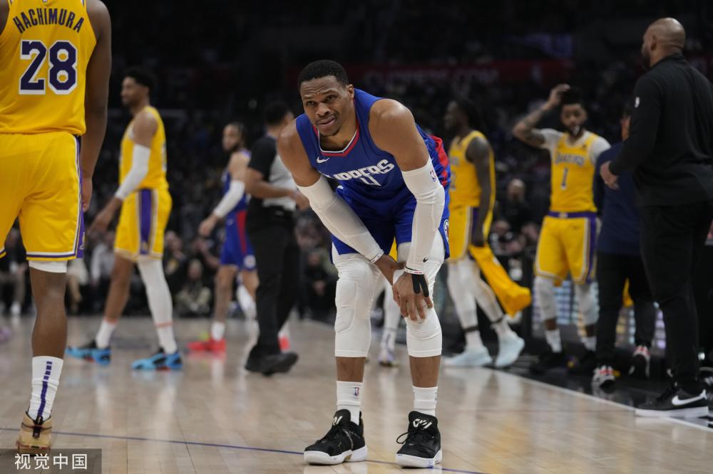 球迷带来一 球迷带来一