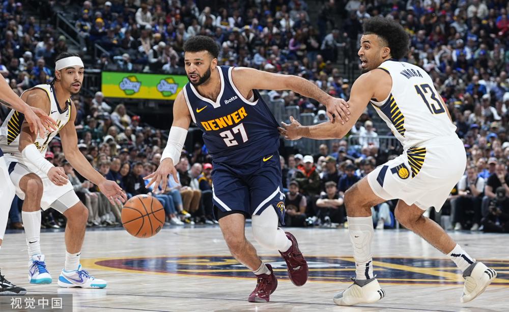 他球员对其 他球员对其